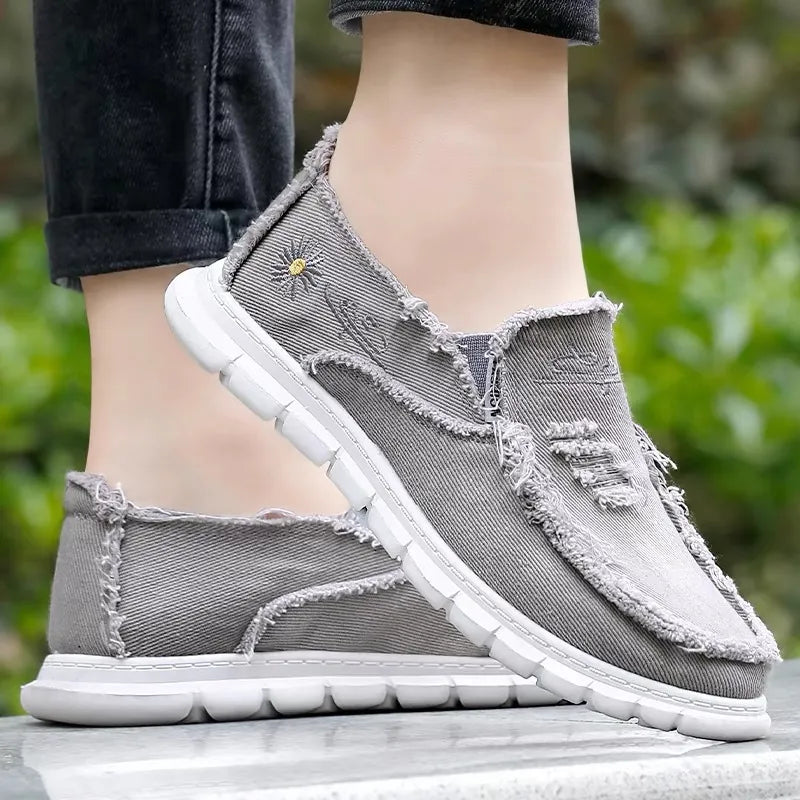 Raw Edge Round Toe Embroidery Flat Slip-Ons