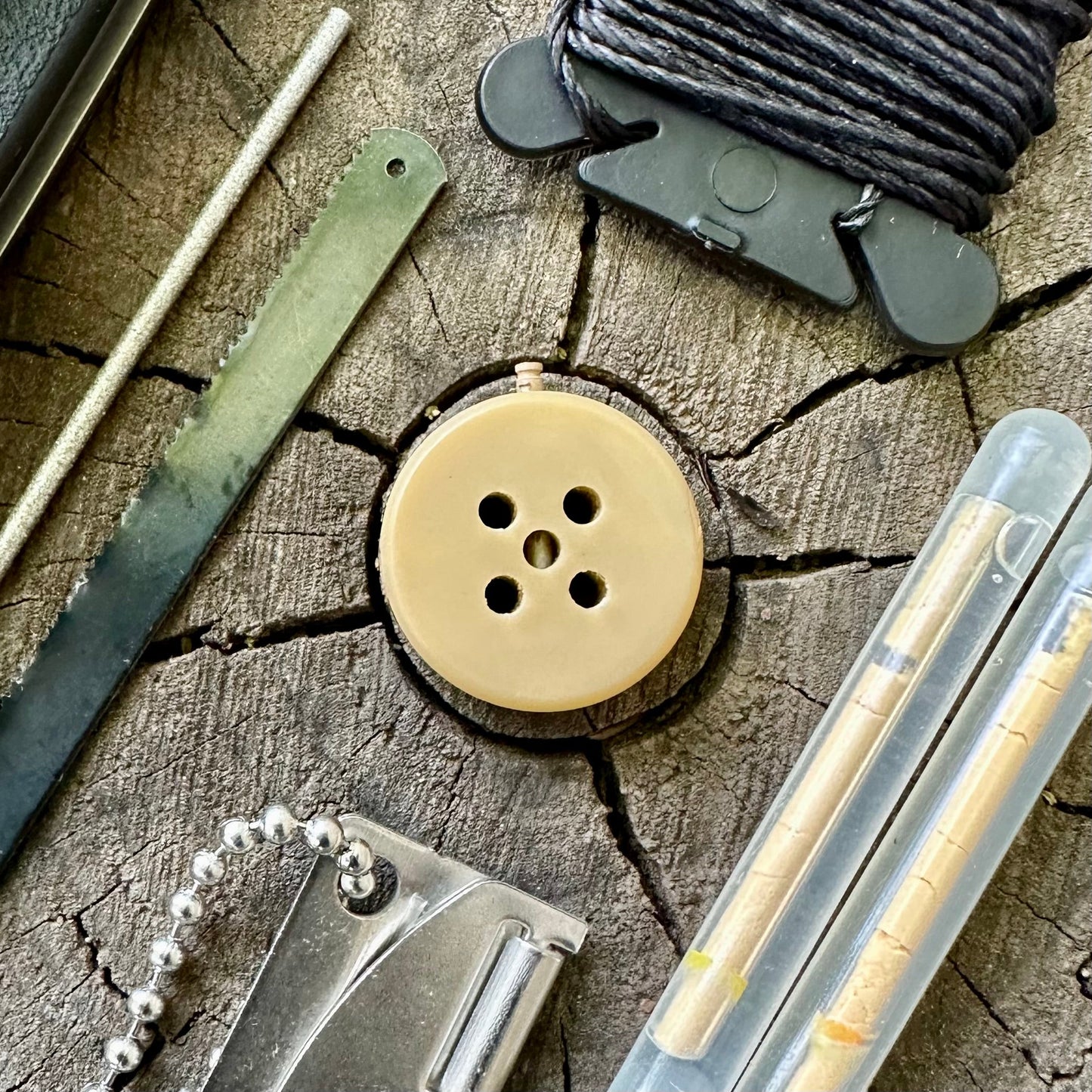 Escape and Evasion Compass Button