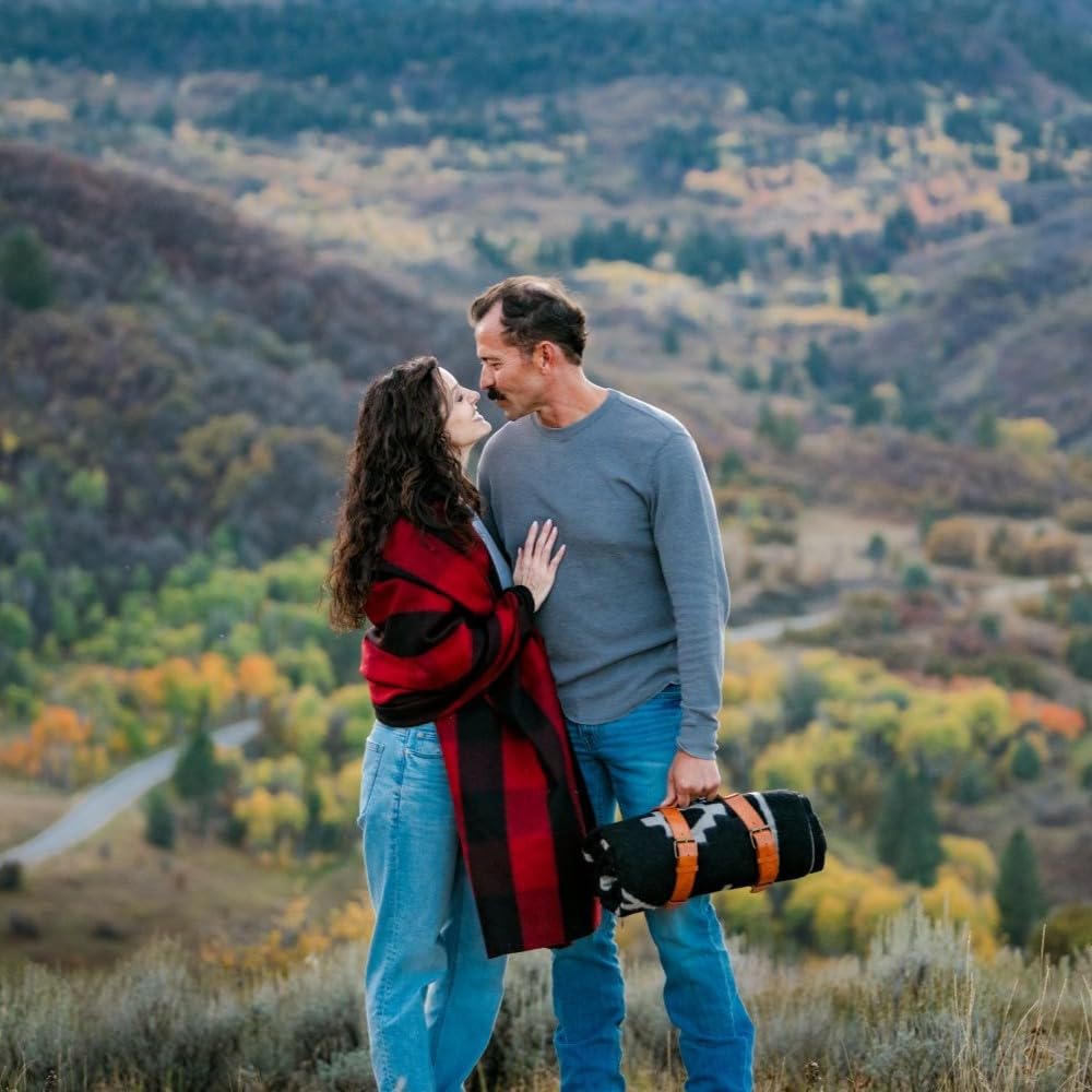 Arcturus Military Wool Blanket - Warm, Thick, Washable - Great for Outdoors, Camping, Stadium Blanket, Picnics, Travel - Car & Bushcraft Survival Kits