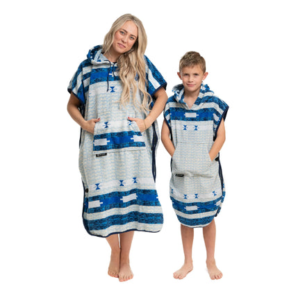 Arcturus Surf Poncho | Hooded Changing Towel & Cover-Up | 100% Cotton Velour | 2-in-1 Design Converts Your Poncho to a Beach Towel (Blackies, Kids)