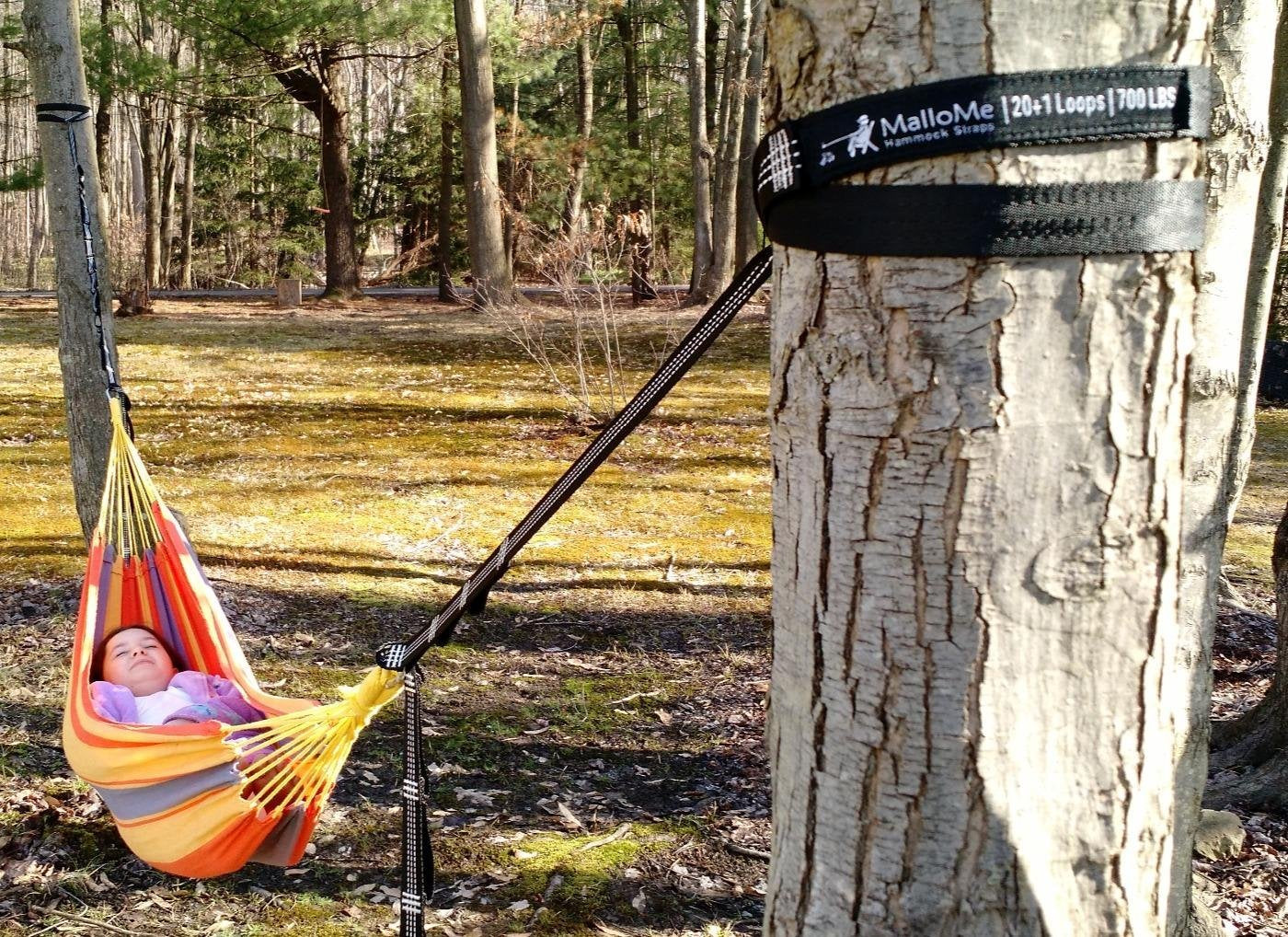 MalloMe XL Hammock Straps for Trees - Hammock Tree Straps Set 2000+ LBS Heavy Duty 40 Loops & 100% No Stretch Suspension System Kit - Camping Hammocks Accessories | 2 Carabiners | 12 Feet Black