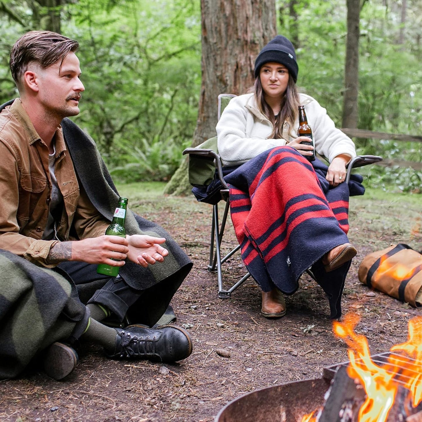 Arcturus Lava Canyon Wool Blanket and Carry Straps Bundle