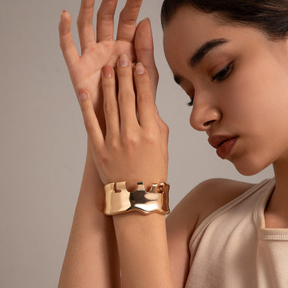 Metal style temperament niche versatile bracelet Bracelet irregular opening bracelet