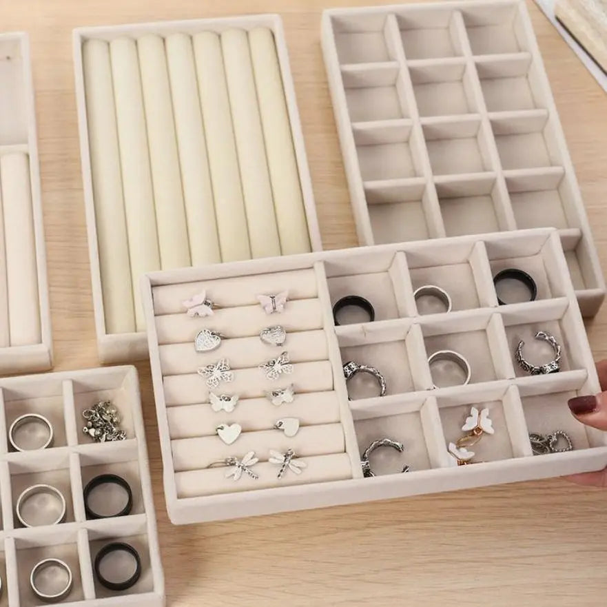 Plush jewelry storage box jewelry box rings earrings bracelets necklaces storage display shelf