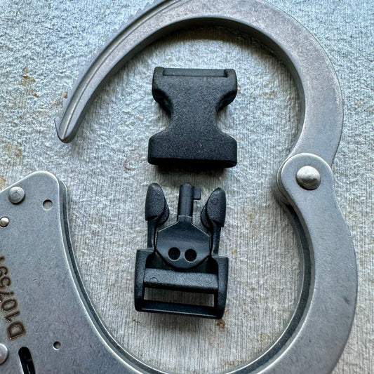 SERE Handcuff Key Buckle