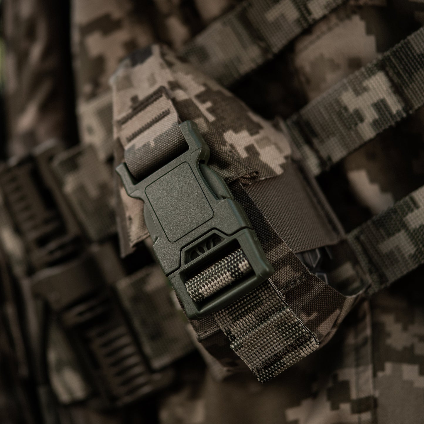 M-Tac Case Grenade Closed