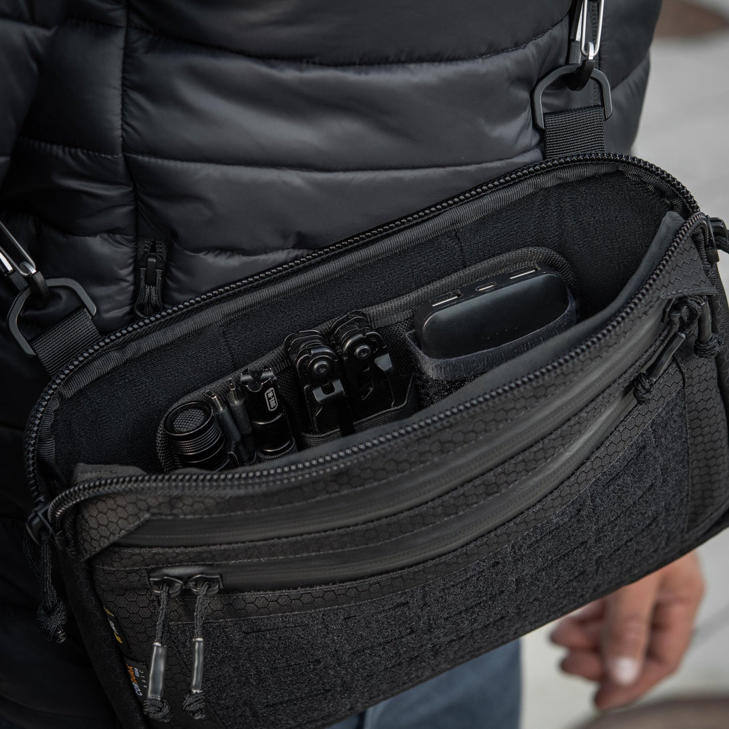 M-Tac Admin Bag Medium Elite with Loop Hex