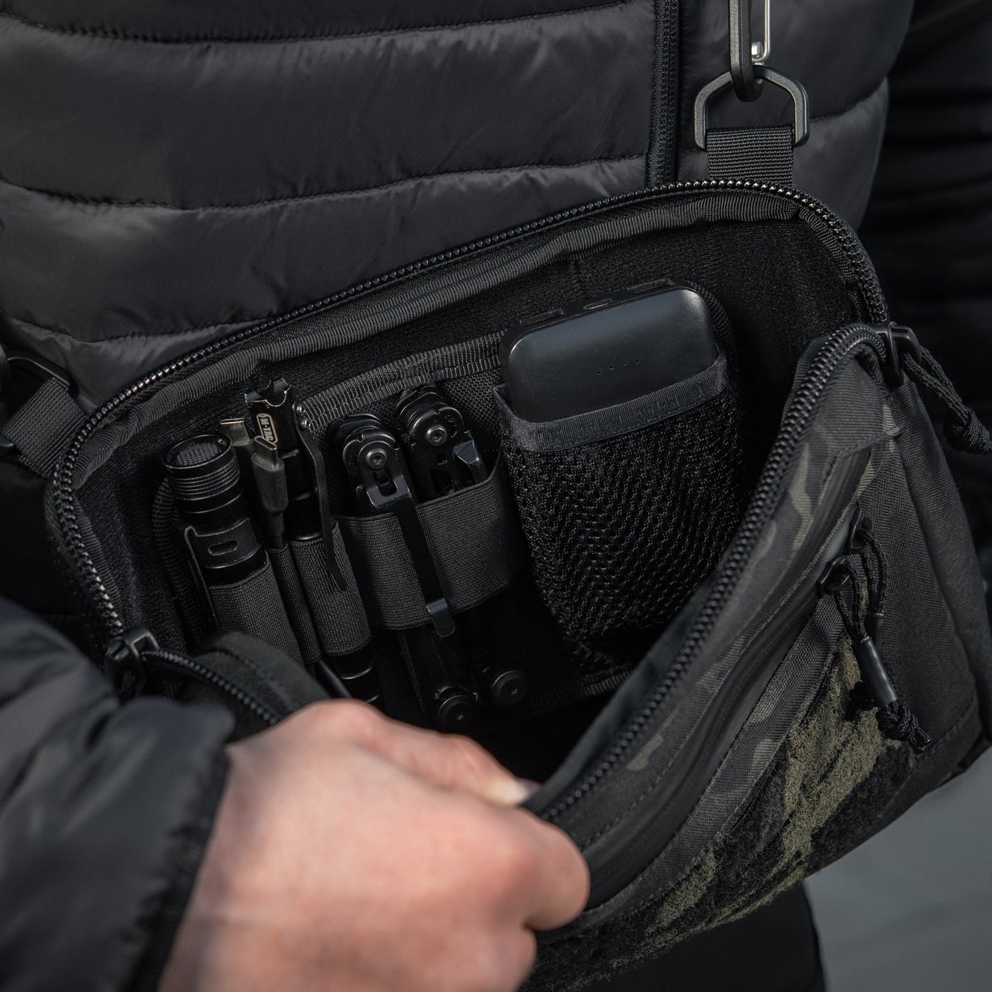 M-Tac Admin Bag Medium Elite with Loop Hex