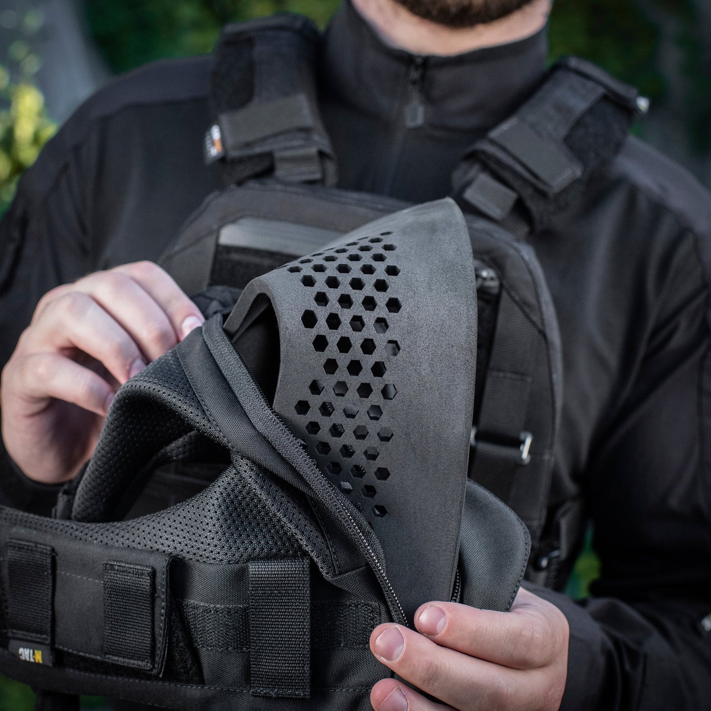 M-Tac Shoulder Damper for Cuirass Plate Carriers