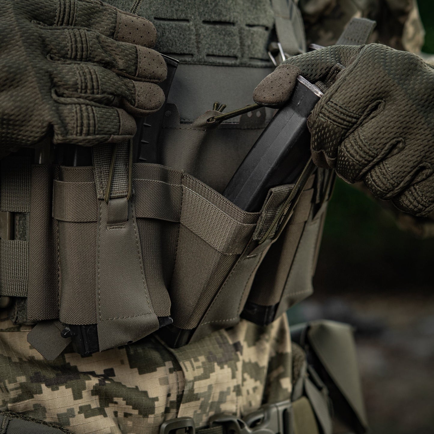 M-Tac Front Panel for Cuirass QRS Three Mags Plate Carrier